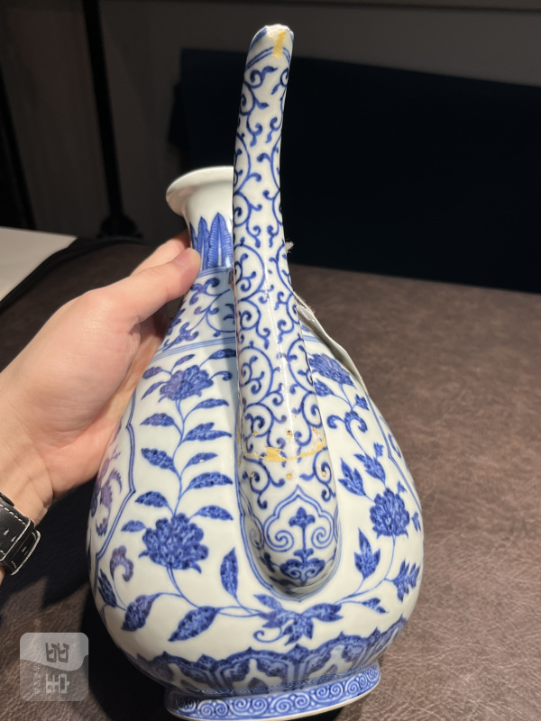 清乾隆 仿宣德青花开光花果纹执壶 - 图11